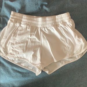 Lululemon Hotty Hot Short Size 6